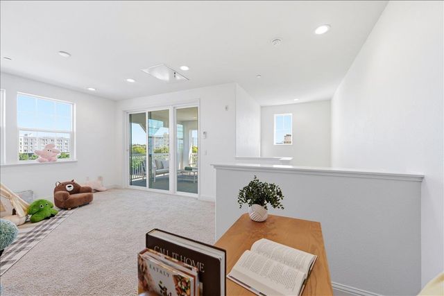 421 Montague, Milpitas, CA 95035