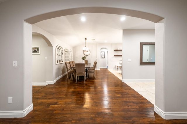 5326 Constellation Way, Sacramento, CA 95841