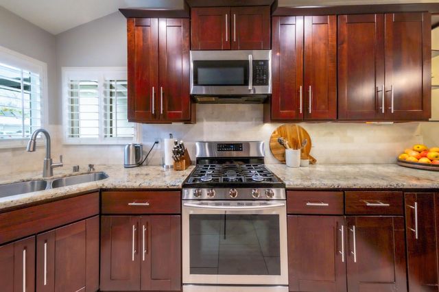 5326 Constellation Way, Sacramento, CA 95841