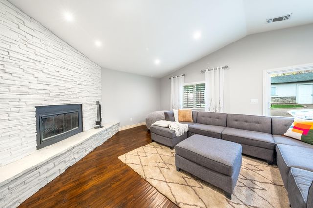 5326 Constellation Way, Sacramento, CA 95841