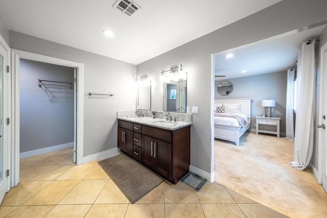 5326 Constellation Way, Sacramento, CA 95841