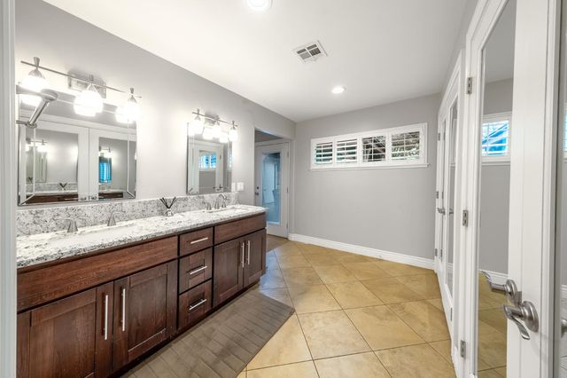 5326 Constellation Way, Sacramento, CA 95841