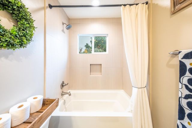 5326 Constellation Way, Sacramento, CA 95841