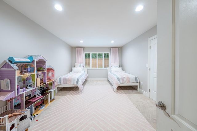 5326 Constellation Way, Sacramento, CA 95841