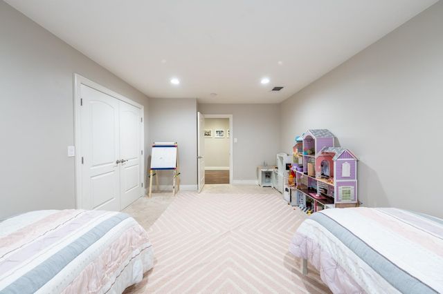 5326 Constellation Way, Sacramento, CA 95841