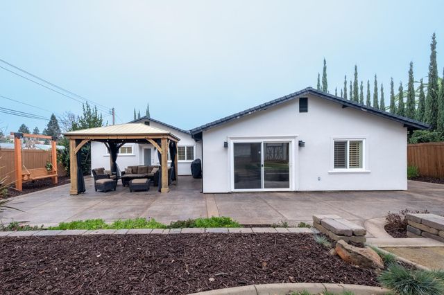 5326 Constellation Way, Sacramento, CA 95841