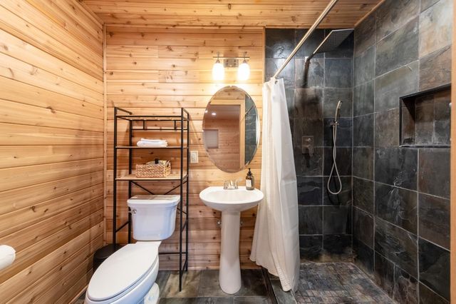 5326 Constellation Way, Sacramento, CA 95841