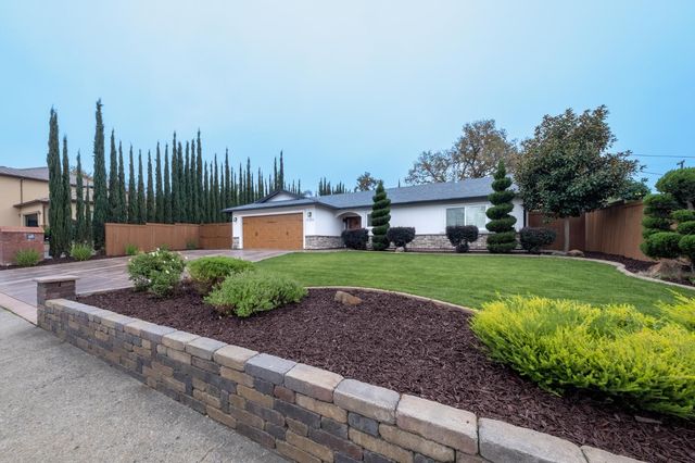 5326 Constellation Way, Sacramento, CA 95841