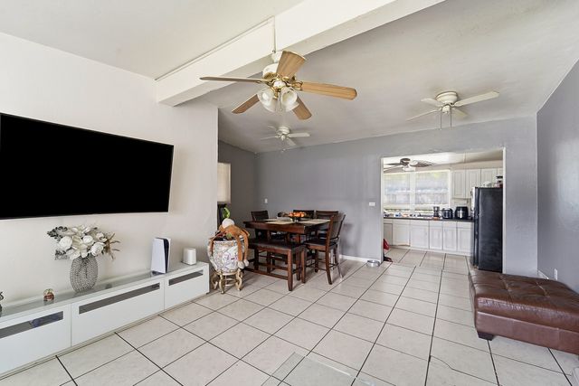 4440 NE 14th Avenue, Pompano Beach, FL 33064