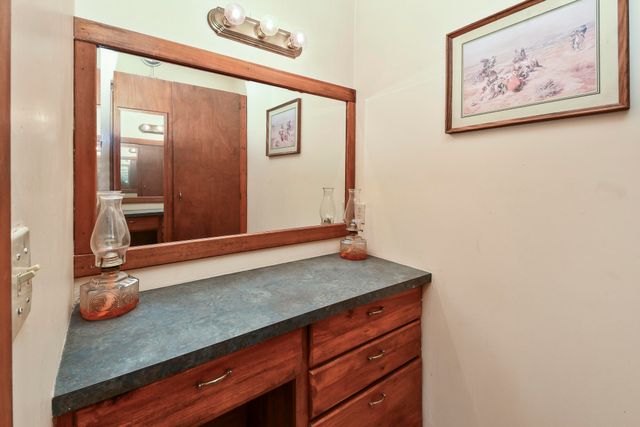 491 Sparrowhawk Road, Fordland, MO 65652