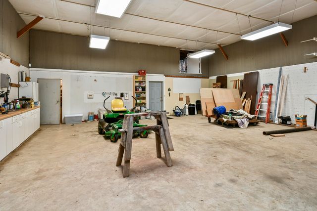 491 Sparrowhawk Road, Fordland, MO 65652