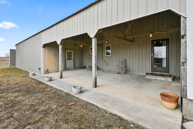 491 Sparrowhawk Road, Fordland, MO 65652