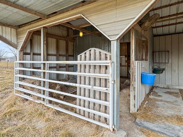 491 Sparrowhawk Road, Fordland, MO 65652