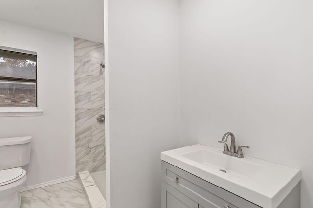 1302 W Tarrant Road, Grand Prairie, TX 75050