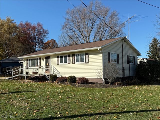 1791 Winterhaven Drive, Mogadore, OH 44260