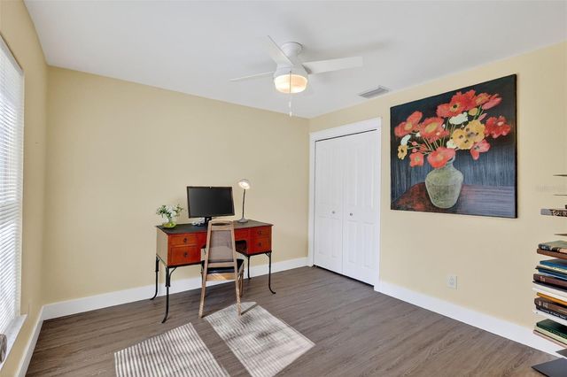 9305 KNIGHTSBRIDGE COURT, Tampa, FL 33647