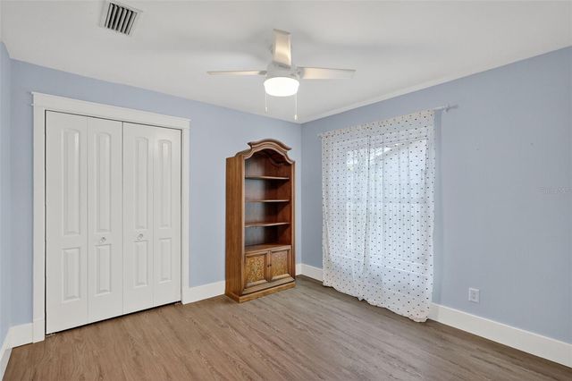 9305 KNIGHTSBRIDGE COURT, Tampa, FL 33647