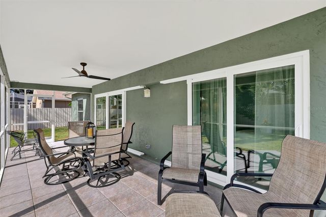 9305 KNIGHTSBRIDGE COURT, Tampa, FL 33647