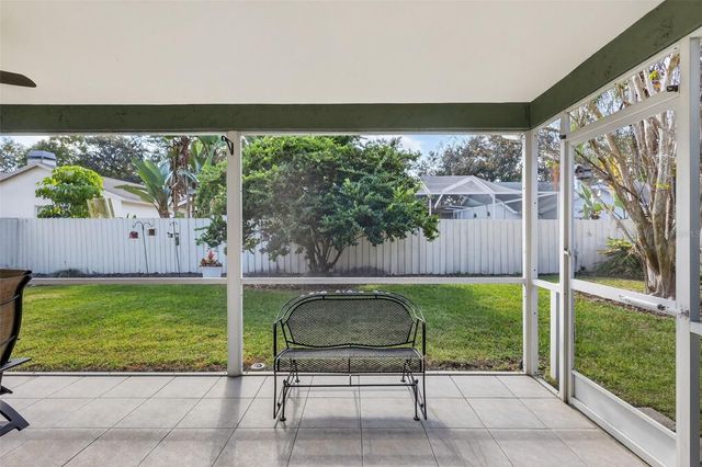 9305 KNIGHTSBRIDGE COURT, Tampa, FL 33647