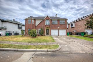 4717 Woodhaven Lane, Haltom City, TX 76137