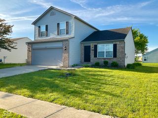 1327 Blue Ridge Lane, Brownsburg, IN 46112