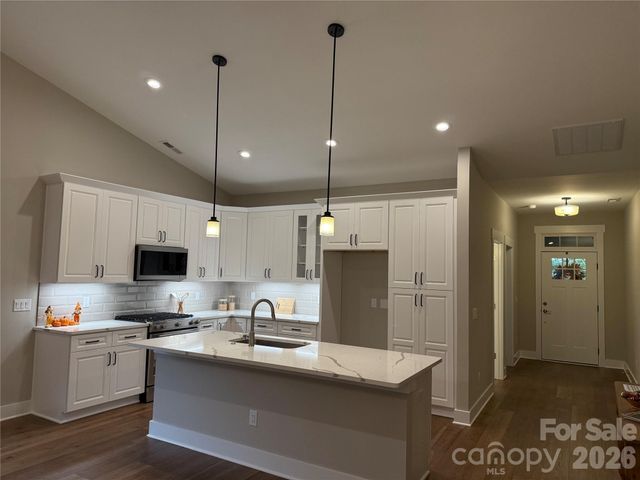 16 Craftsman Overlook Ridge 27, Arden, NC 28704
