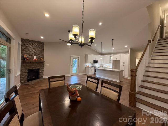 16 Craftsman Overlook Ridge 27, Arden, NC 28704