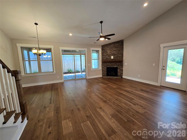 16 Craftsman Overlook Ridge 27, Arden, NC 28704