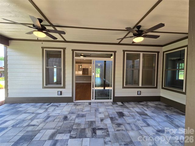 16 Craftsman Overlook Ridge 27, Arden, NC 28704