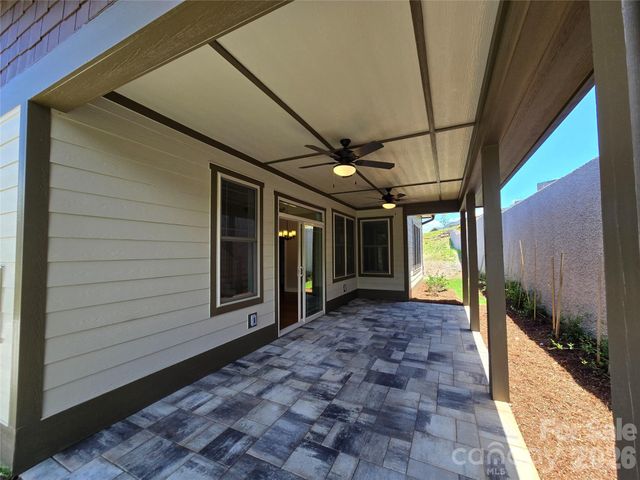 16 Craftsman Overlook Ridge 27, Arden, NC 28704