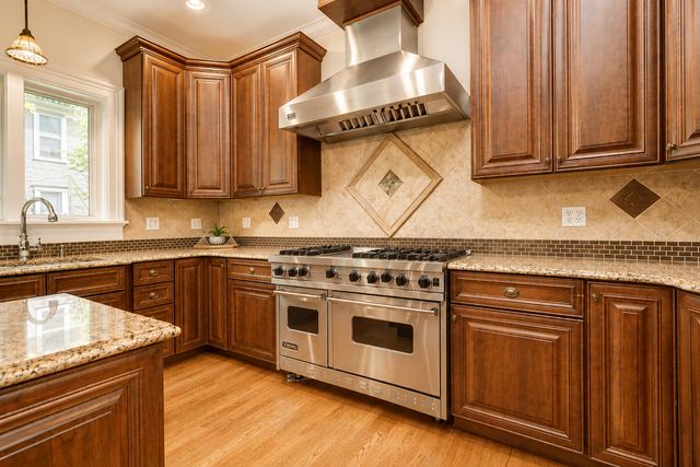 15004 S Bartlett Avenue, Plainfield, IL 60544