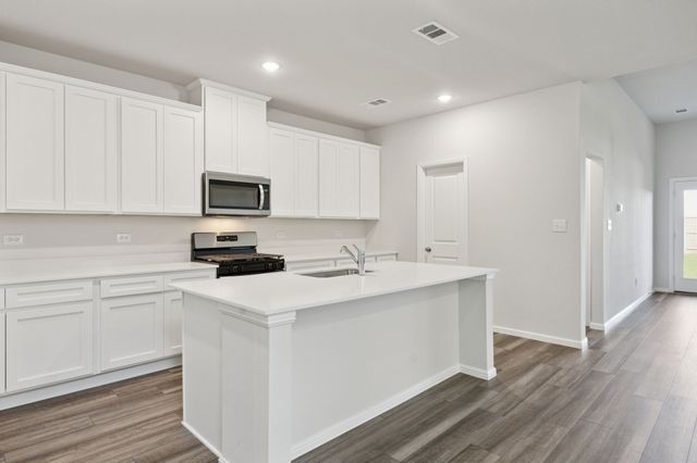 418 Lana Drive, Seagoville, TX 75159