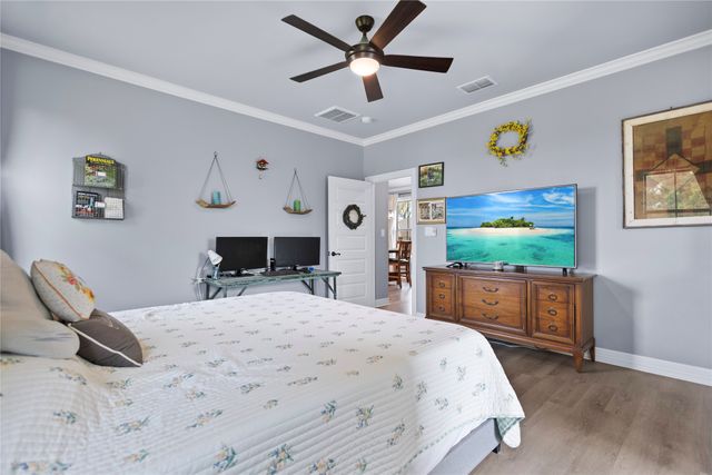 18341 Timber Oaks Drive, Lindale, TX 75771