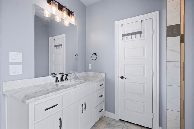 18341 Timber Oaks Drive, Lindale, TX 75771