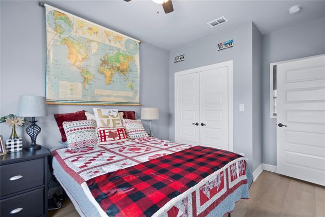 18341 Timber Oaks Drive, Lindale, TX 75771