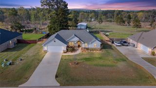 18341 Timber Oaks Drive, Lindale, TX 75771