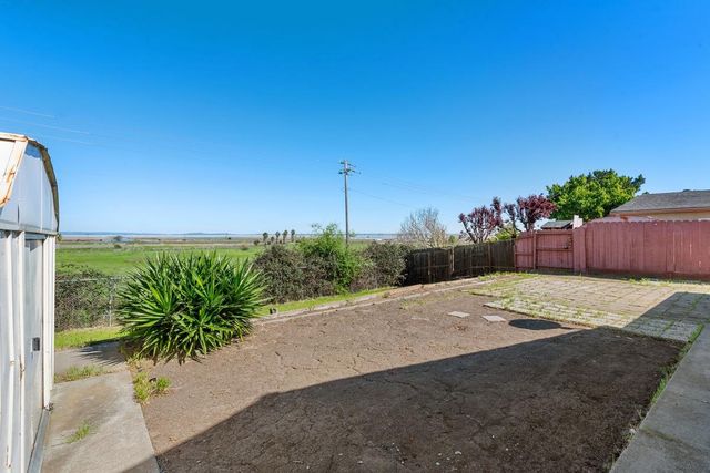 22 Sharon Drive, Bay Point, CA 94565