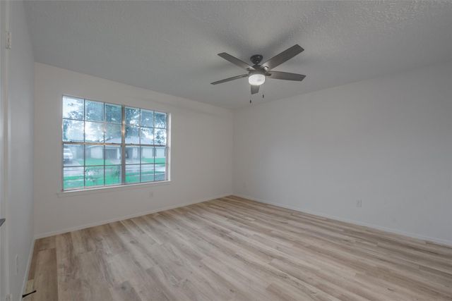 13210 Myrna Lane, Houston, TX 77015