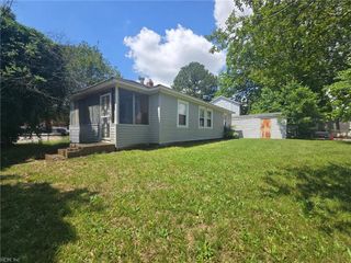 1400 Victory BLVD, Portsmouth, VA 23702