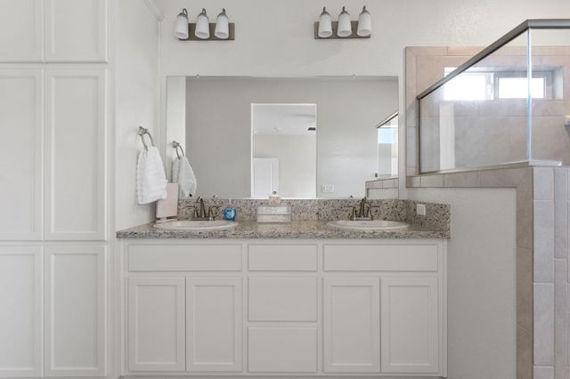 1317 River Run Cir, Ione, CA 95640