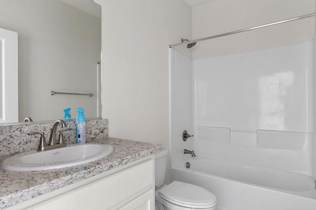 1317 River Run Cir, Ione, CA 95640