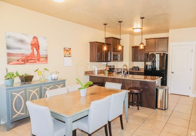 170 E CATAGENA PKWY, Saratoga Springs, UT 84045