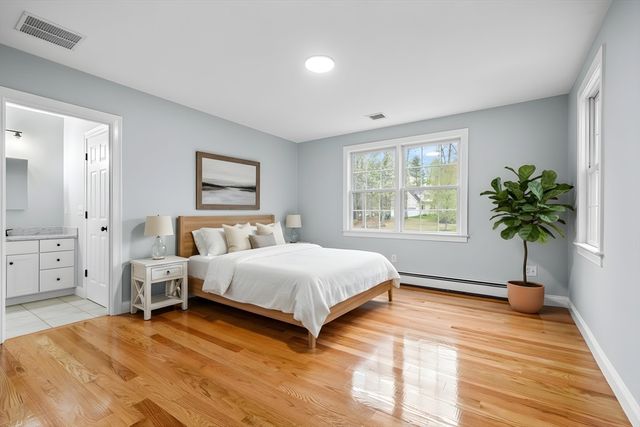 19 Estabrook Ln, Berlin, MA 01503
