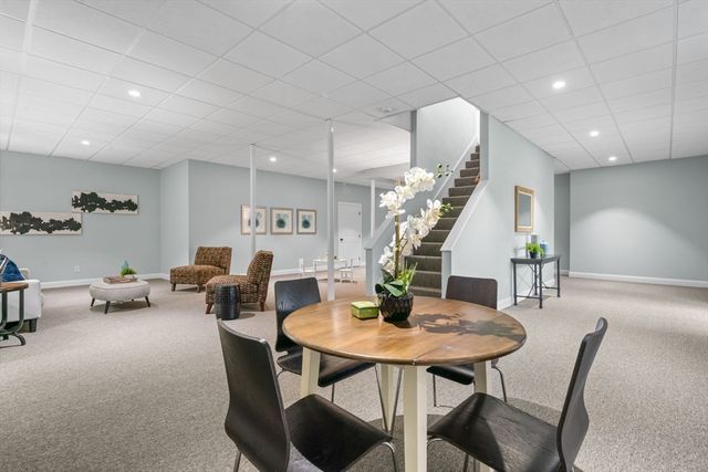 19 Estabrook Ln, Berlin, MA 01503
