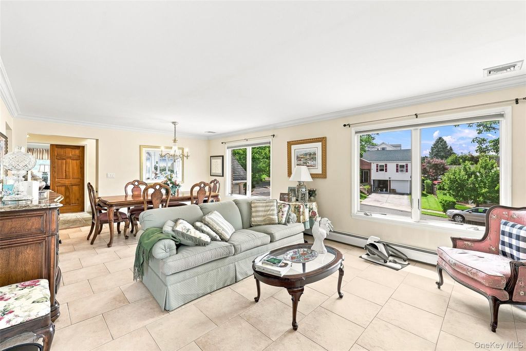 5315 Overbrook Street, Douglaston, NY 11362 — photo 2