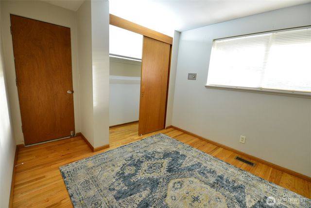 2228 Merchant, Everett, WA 98208