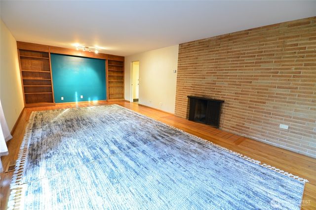 2228 Merchant, Everett, WA 98208