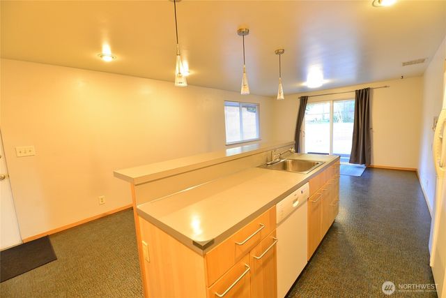 2228 Merchant, Everett, WA 98208