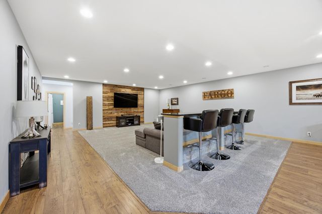 3878 3rd Street E, West Fargo, ND 58078