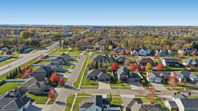 3878 3rd Street E, West Fargo, ND 58078